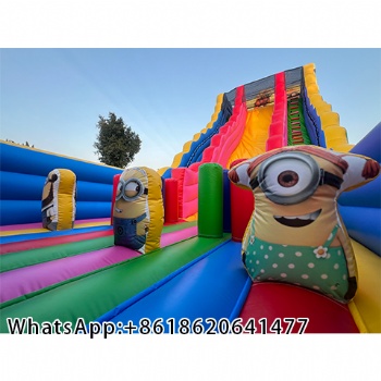 Minions Inflatable Dry Slide with CartoonTheme and Outdoor Play Area