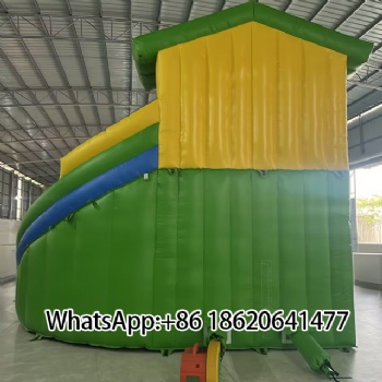 Multi - Lane Inflatable Water Slide: Race to the Fun